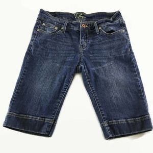 Women’s Papaya Bermuda Blue Denim Spring Summer Jean Shorts Sz - 9